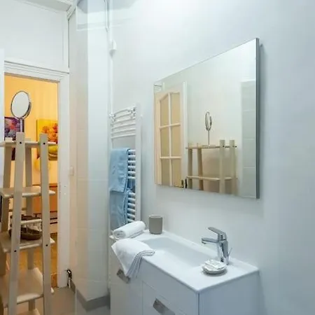 Superb 2p Of Standing, Comfort, Perfect Locati Apartment *